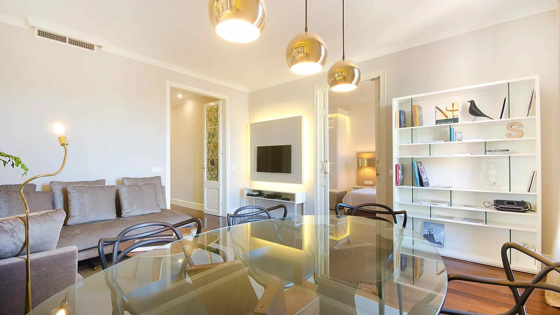 Three Bedroom Apartment In Gran De Gracia - You Stylish Apartments Barcelona Spanien